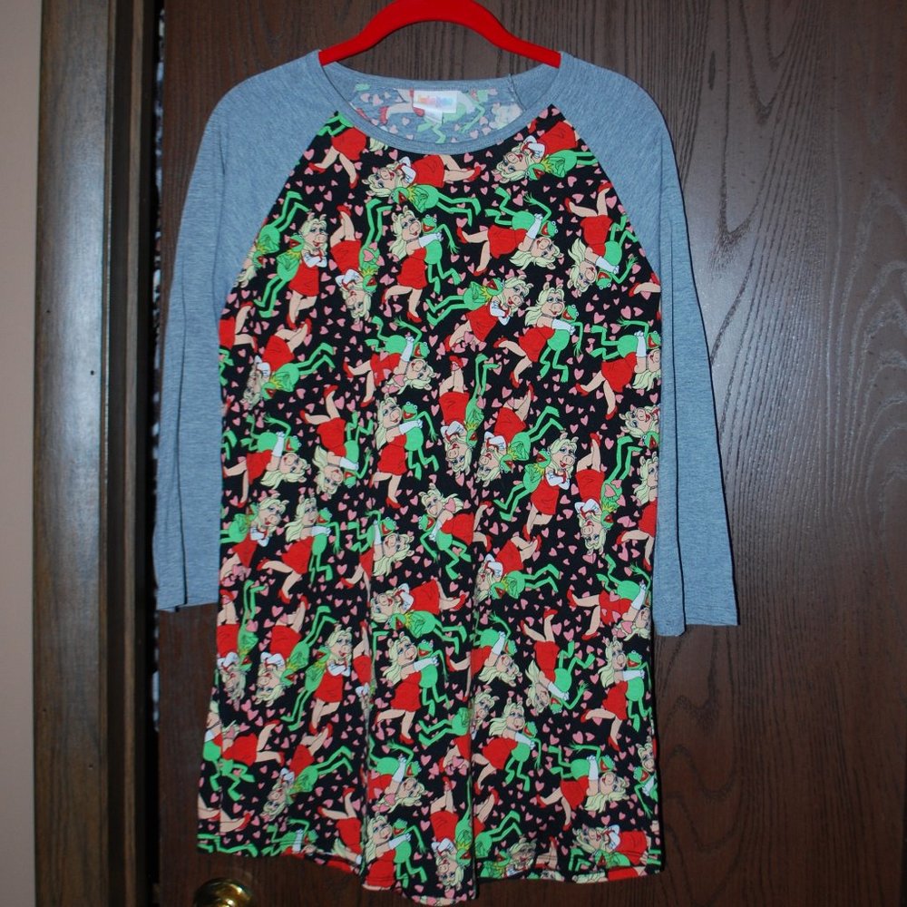 LuLaRoe Miss Piggy & Kermit (Disney) Top - XL